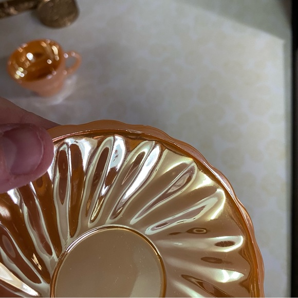 Vintage Fire King Peach Lustre set of 7 mini tea cups & saucers 14 pieces - Picture 5 of 11